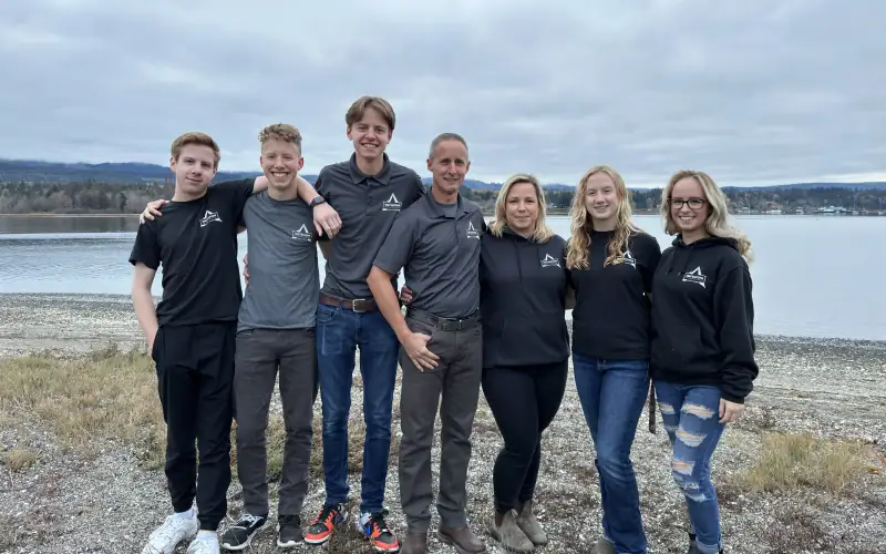 The Treadstone family on a Vancouver Island beach. From left: Logan, Caelin, Taylor, Trevor, Cristi, Lucy and Kendra